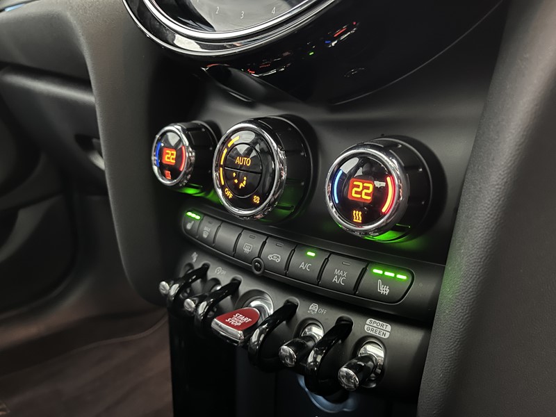 Used MINI Hatch 2022 for sale - 76982027: Photo 31