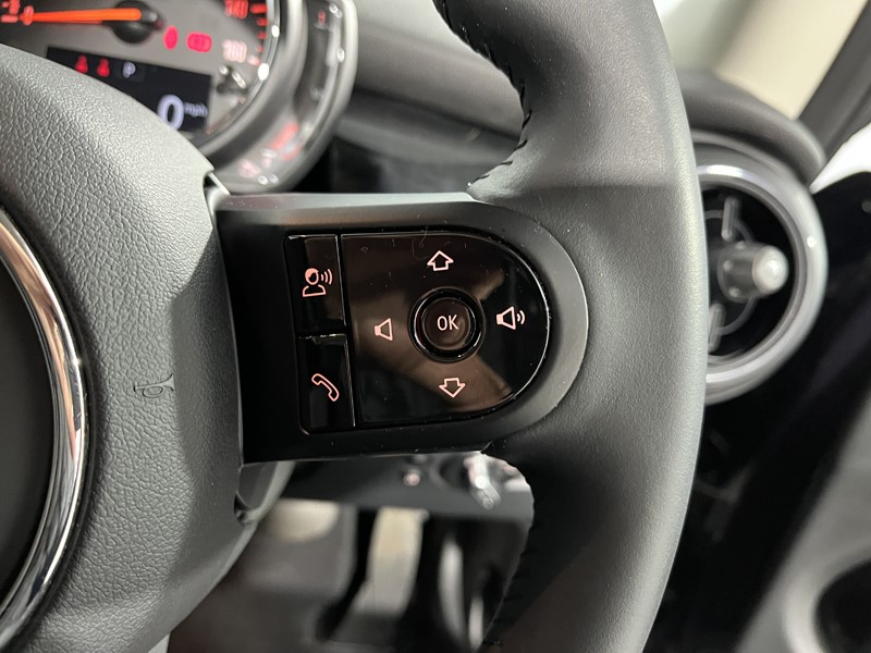 Used MINI Hatch 2022 for sale - 77036182: Photo 23