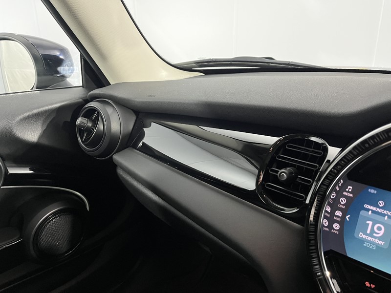 Used MINI Hatch 2022 for sale - 77036182: Photo 25