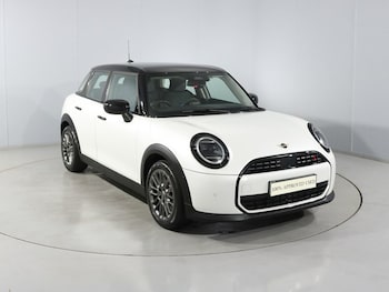 Used MINI Cooper 2025 for sale - 79081030: Photo