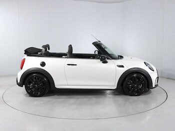 Used MINI Convertible 2023 for sale - 78408441: Photo
