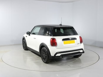 Used MINI Hatch 2023 for sale - 78656747: Photo