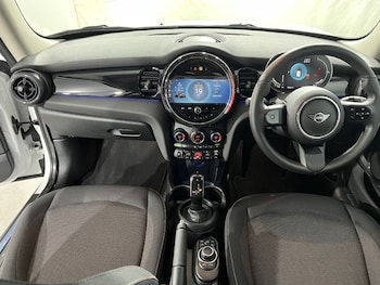 Used MINI Hatch 2023 for sale - 78656747: Photo
