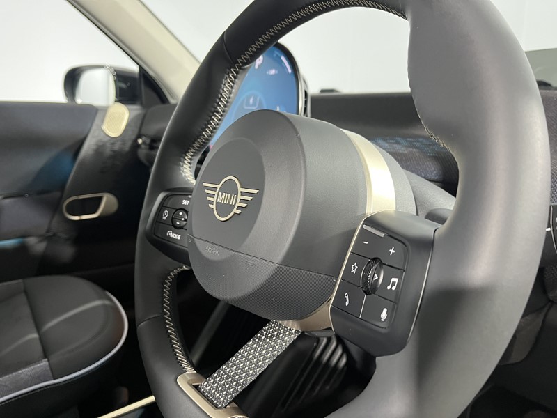 Used MINI Cooper 2024 for sale - 77248103: Photo 23