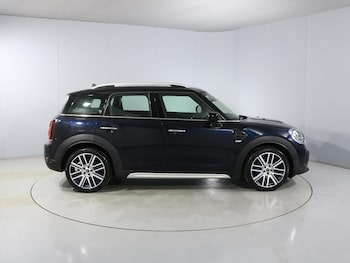 Used MINI Countryman 2023 for sale - 77802083: Photo