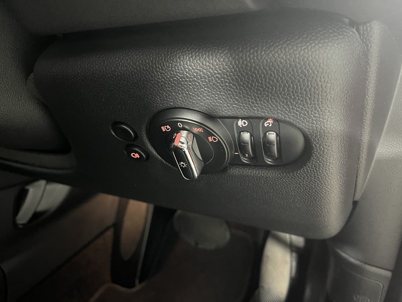 Used MINI Convertible 2023 for sale - 76981697: Photo 20