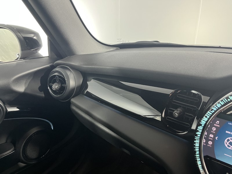 Used MINI Convertible 2023 for sale - 76981697: Photo 25