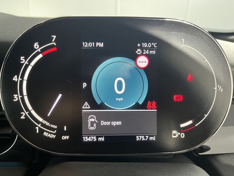 Used MINI Convertible 2023 for sale - 76981697: Photo 9