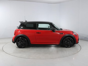 Used MINI Hatch 2022 for sale - 77903497: Photo