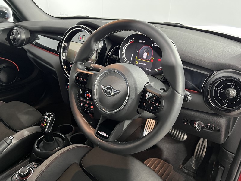 Used MINI Hatch 2022 for sale - 77903497: Photo 6