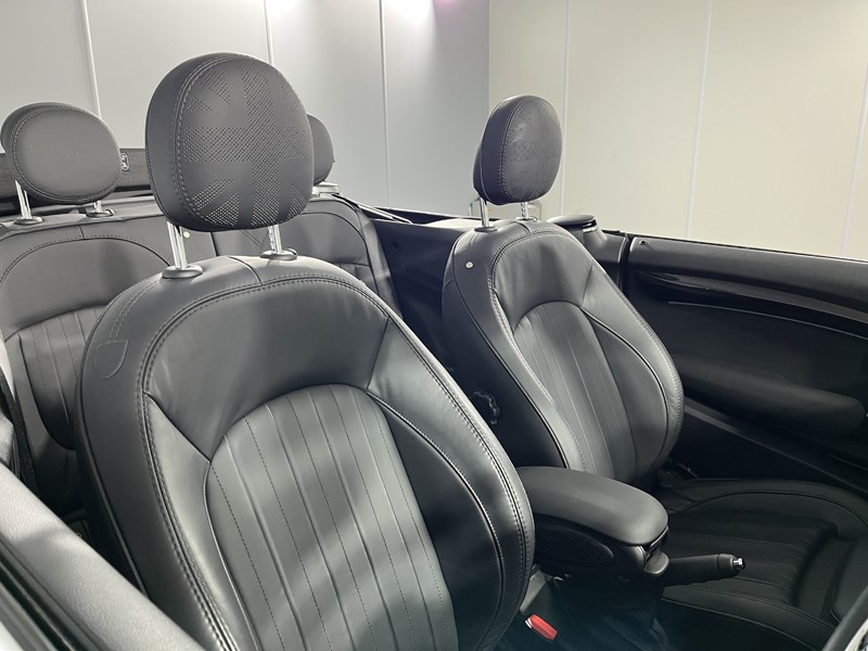 Used MINI Convertible 2022 for sale - 76981280: Photo 10
