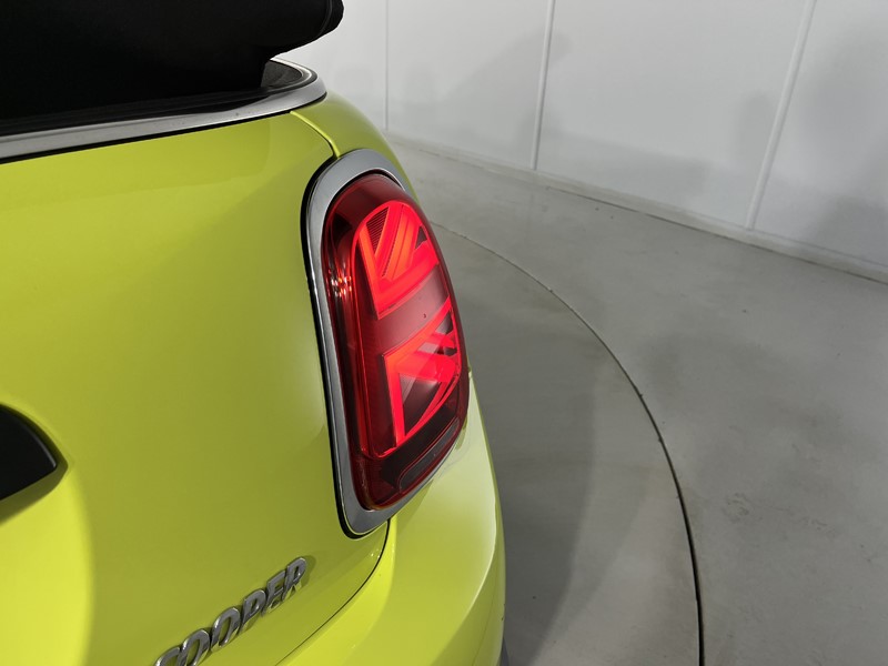 Used MINI Convertible 2022 for sale - 76981280: Photo 42