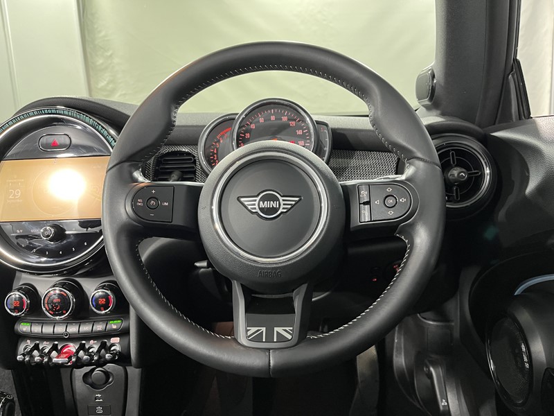 Used MINI Convertible 2022 for sale - 76981280: Photo 5