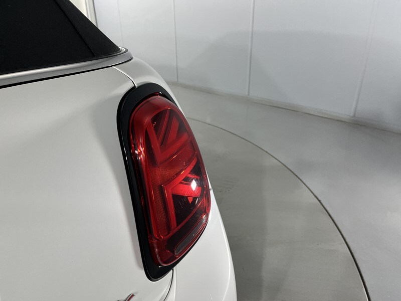 Used MINI Convertible 2023 for sale - 77567399: Photo 43