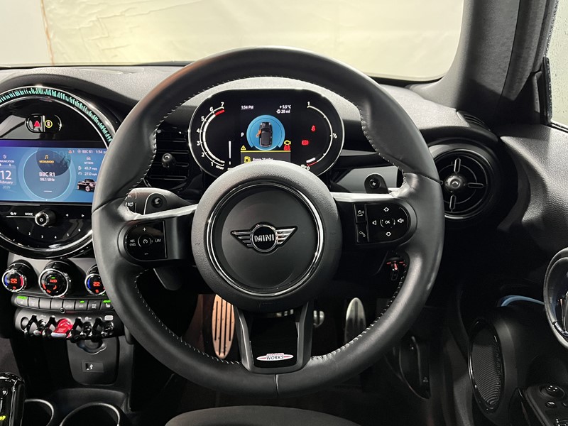 Used MINI Convertible 2023 for sale - 77567399: Photo 5