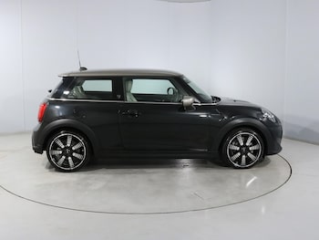 Used MINI Hatch 2022 for sale - 79253632: Photo
