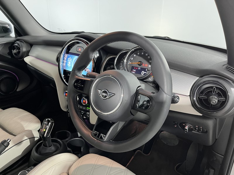 Used MINI Hatch 2022 for sale - 77844745: Photo 6