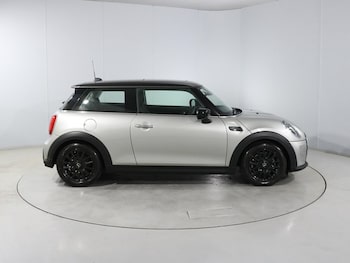 Used MINI Hatch 2023 for sale - 79274751: Photo