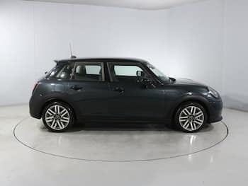 Used MINI Cooper 2025 for sale - 79868700: Photo
