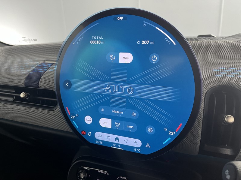 Used MINI Cooper 2025 for sale - 76981247: Photo 30