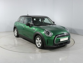 Used MINI Hatch 2024 for sale - 77961840: Photo