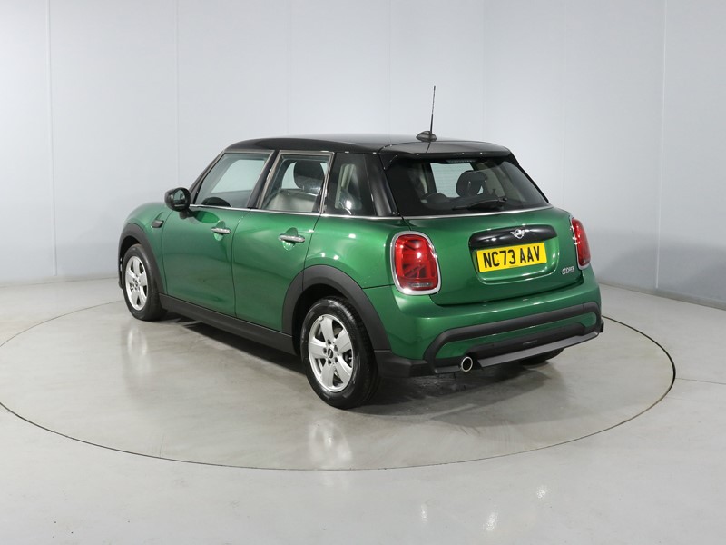 Used MINI Hatch 2024 for sale - 77961840: Photo 2