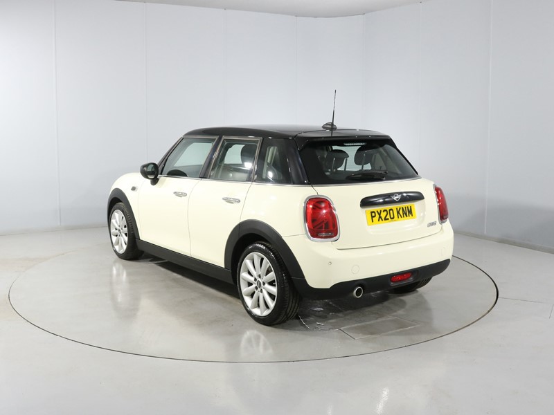 Used MINI Hatch 2020 for sale - 77848240: Photo 2