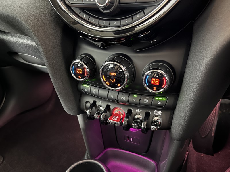 Used MINI Hatch 2020 for sale - 77848240: Photo 29