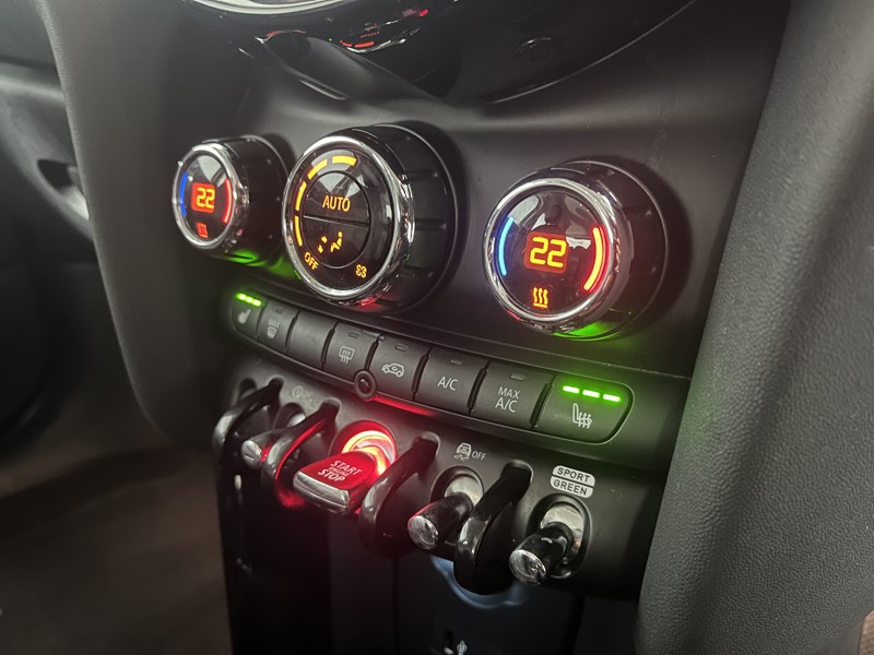 Used MINI Hatch 2022 for sale - 77001368: Photo 30