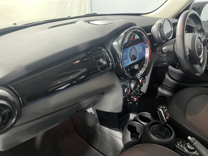 Used MINI Hatch 2022 for sale - 77001368: Photo 7