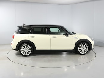 Used MINI Clubman 2019 for sale - 78857995: Photo
