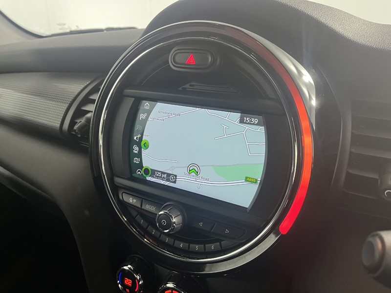 Used MINI Hatch 2019 for sale - 76980851: Photo 17