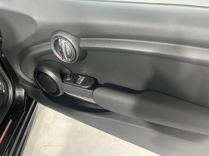 Used MINI Hatch 2019 for sale - 76980851: Photo 20