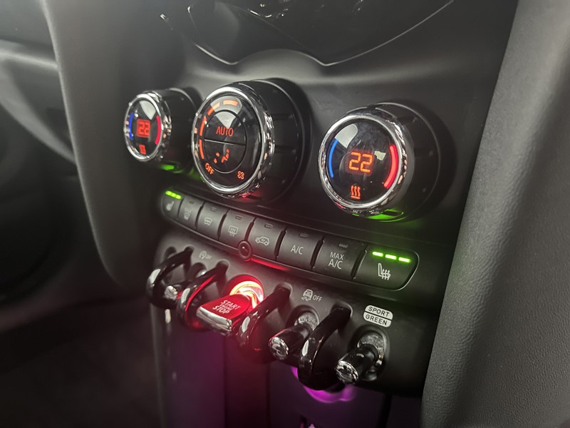 Used MINI Hatch 2019 for sale - 76980851: Photo 30