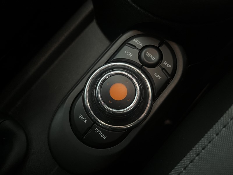 Used MINI Hatch 2019 for sale - 76980851: Photo 32