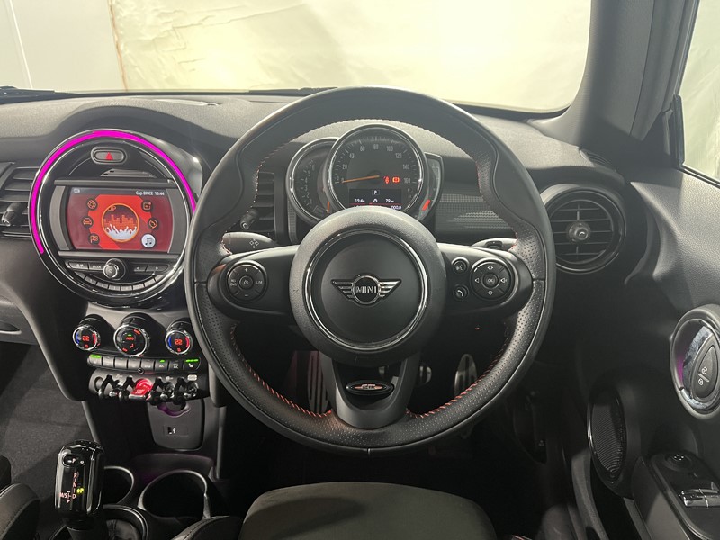 Used MINI Hatch 2019 for sale - 76980851: Photo 5
