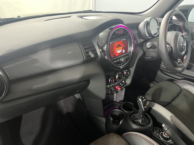 Used MINI Hatch 2019 for sale - 76980851: Photo 7