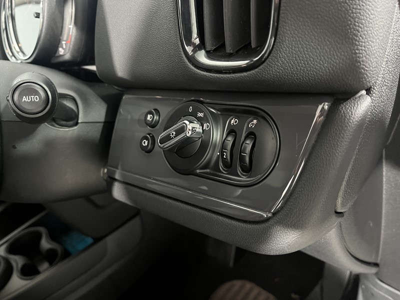 Used MINI Hatch 2018 for sale - 77690956: Photo 21