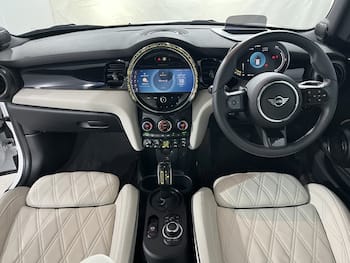 Used MINI Hatch 2023 for sale - 79706196: Photo