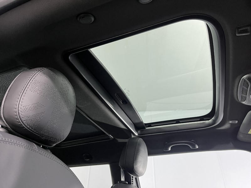 Used MINI Hatch 2023 for sale - 77339564: Photo 17