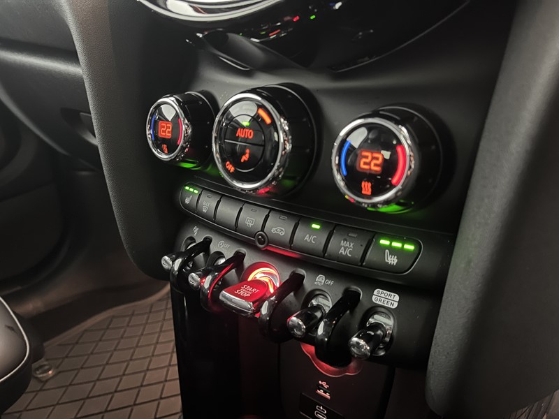 Used MINI Hatch 2023 for sale - 77339564: Photo 32