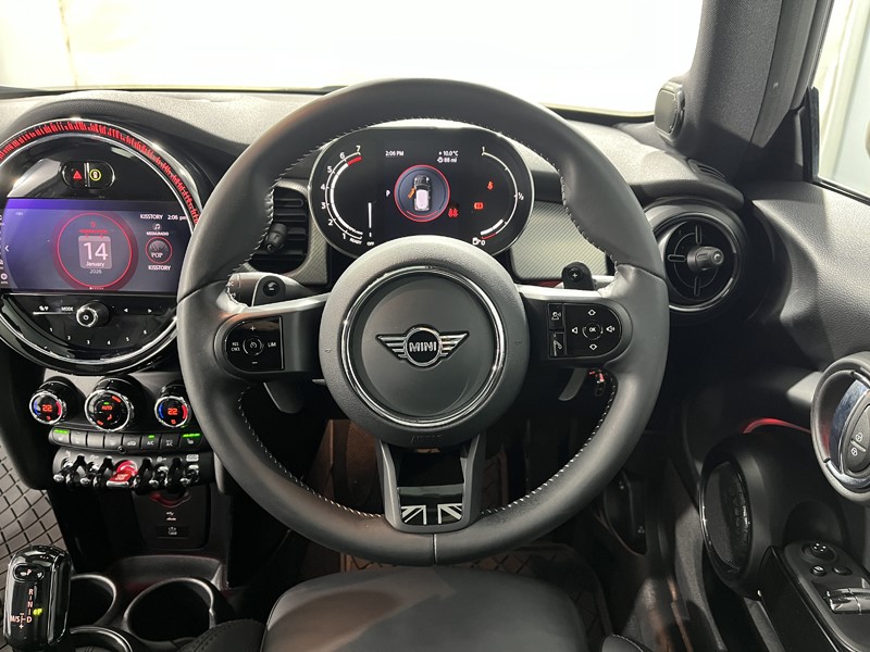 Used MINI Hatch 2023 for sale - 77339564: Photo 5