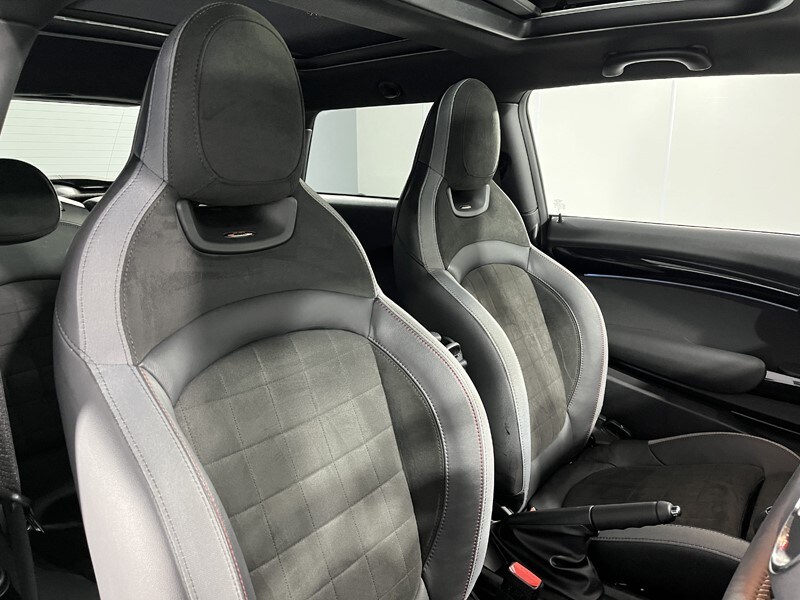 Used MINI Hatch 2022 for sale - 77532265: Photo 11