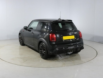 Used MINI Hatch 2022 for sale - 77532265: Photo