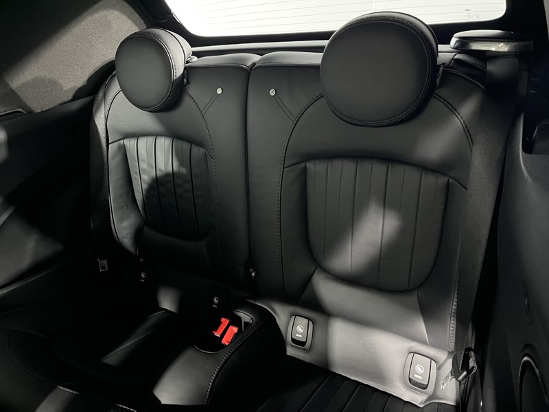 Used MINI Convertible 2022 for sale - 77528255: Photo 12