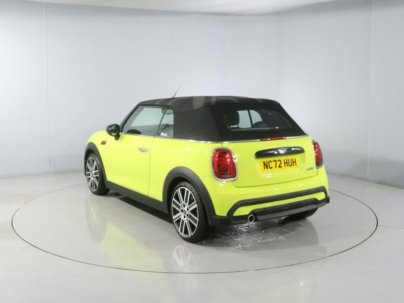 Used MINI Convertible 2022 for sale - 77528255: Photo 2