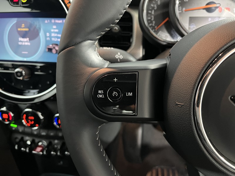 Used MINI Convertible 2022 for sale - 77528255: Photo 21