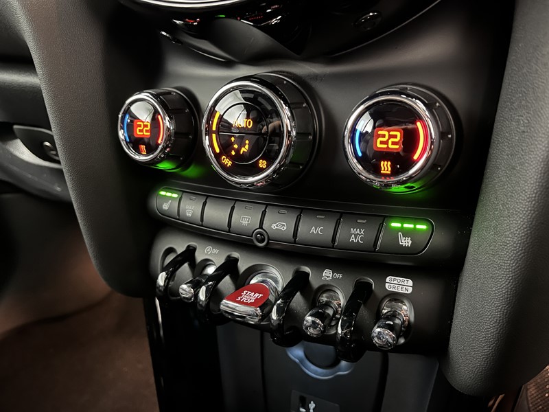 Used MINI Convertible 2022 for sale - 77528255: Photo 28