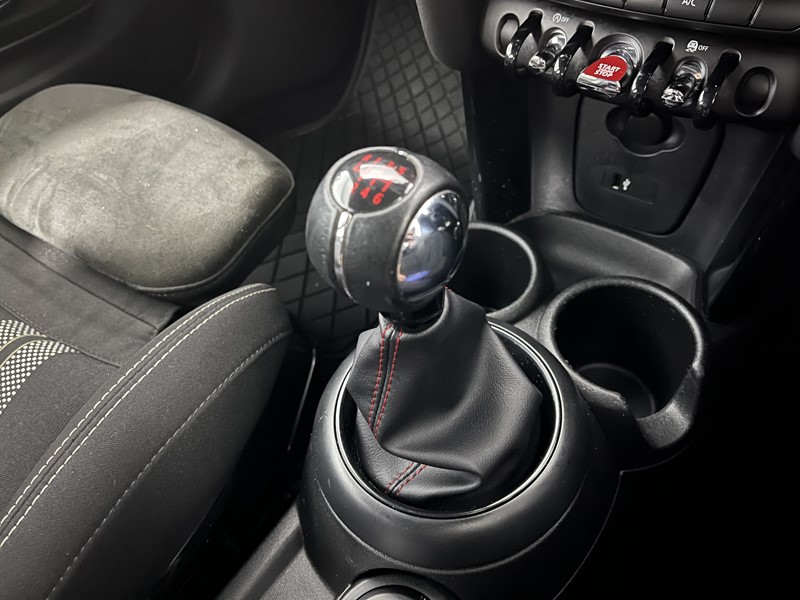 Used MINI Hatch 2018 for sale - 76982263: Photo 10