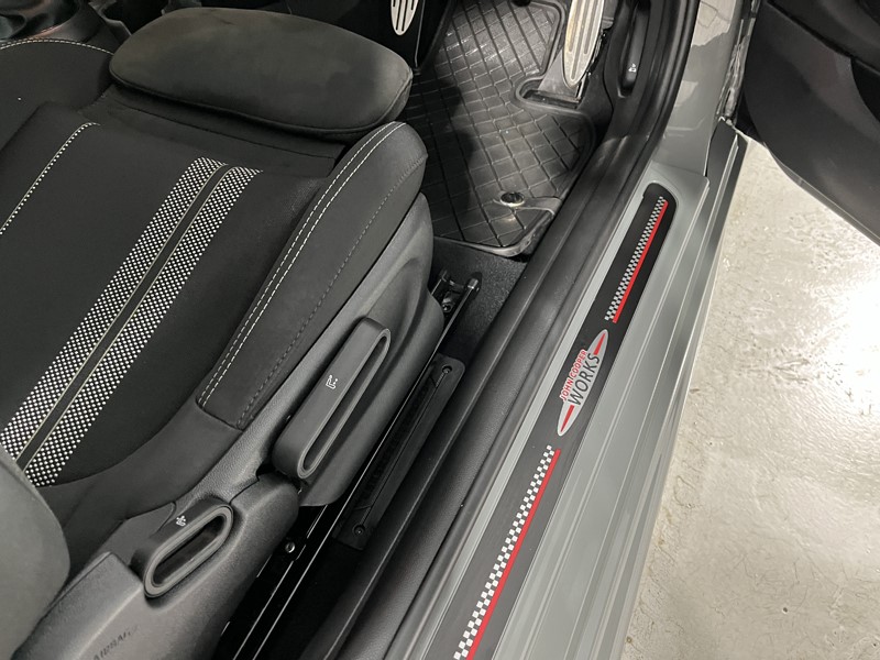 Used MINI Hatch 2018 for sale - 76982263: Photo 19